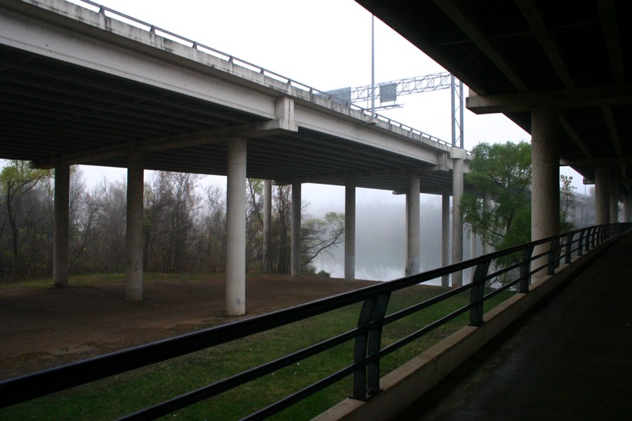 Town Lake Hike & Bike Trail - Early Morning